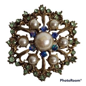 Vintage Baroque Designed Brooch Gold Tone Large Statement